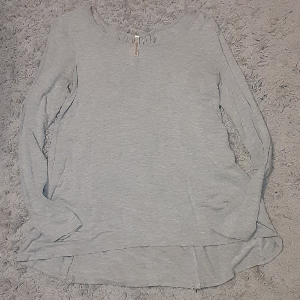 Long sleeve shirt